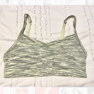 Lucy padded sports bra - XS